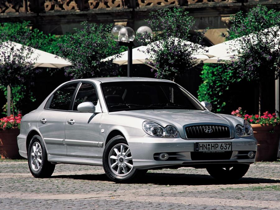  Hyundai Sonata 2001 года  (фото 15 из 16)
